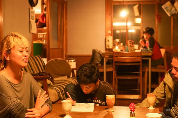 singing again at masas